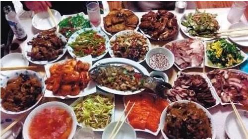 靖西市食品藥品監(jiān)督管理局提示您中秋國慶期間注意餐飲安全