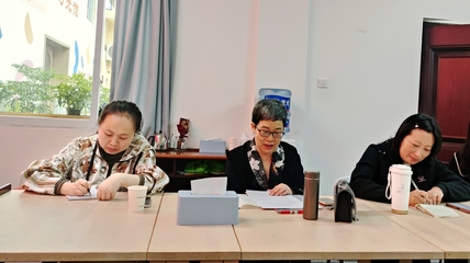 深化專業引領，共筑心理防線——眉山開展心理咨詢案例督導活動暨社會心理服務研討會紀實